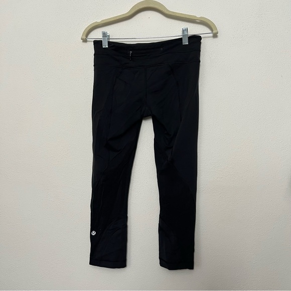 LULULEMON/ black cropped legging - Picture 4 of 7